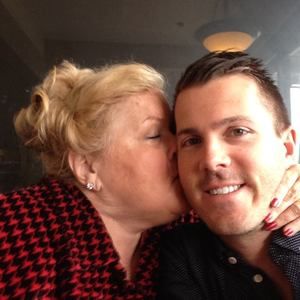 Meet your Posher, Sandy